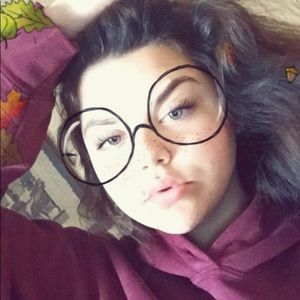 Meet your Posher, Haley